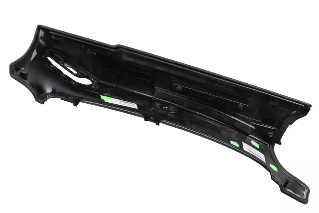 Upper Quarter Trim - GM (39035369)