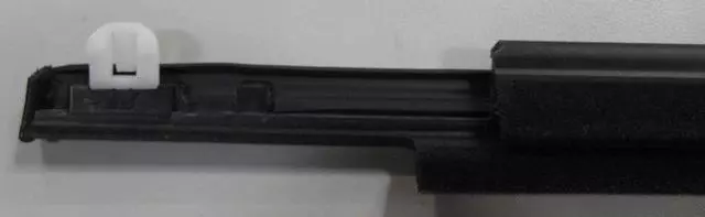 Door Window Belt Weatherstrip (Right, Front) - Toyota (75710-47010)