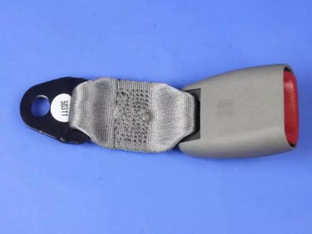 3 Passagers, Intérieur Ceinture De Securite, Côté Droit - Mopar (0YZ581J3AA)