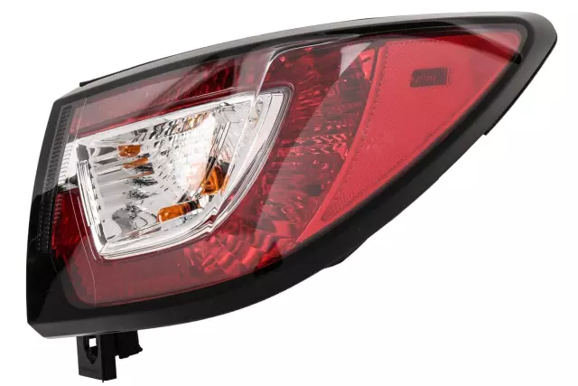 Rear Passenger Side Stop Lamp - GM (84266020)