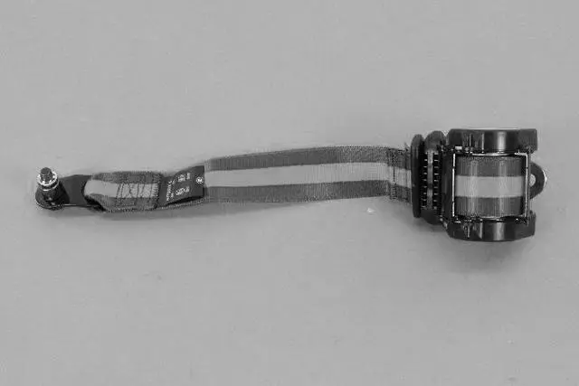 2nd Row Seat Belt And Retractor, Right - Mopar (1VT98KJCAB)