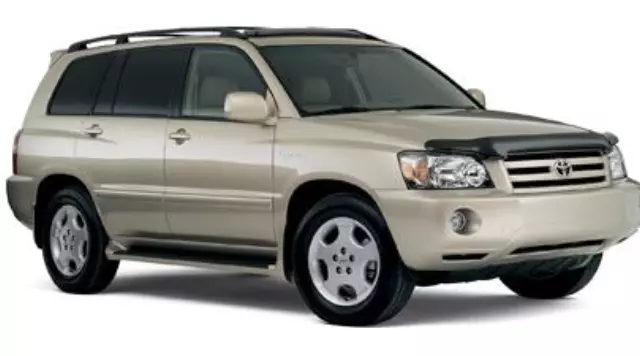 2005-2007 Toyota Highlander - Air Deflector Hood - Toyota (PT427-48030)