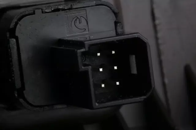 84556732 - : Glove Box Assembly for Chevrolet: Suburban | GMC: Yukon XL Image