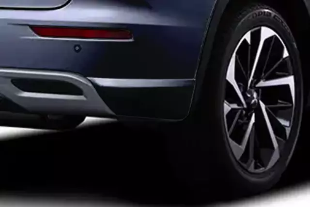 MZ576912EX - Exterior: Rear Corner Effects for Mitsubishi Image