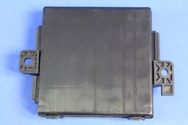 Receiver - Mopar (68240156AE)