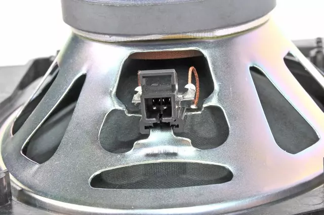 Rear Radio Speaker - GM (23342614)