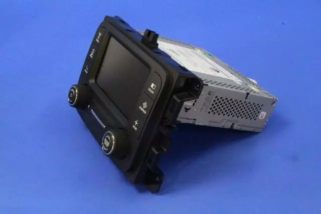 Multi Media Radio, Us, Canada, Mexico - Mopar (6RU88LXHAA)