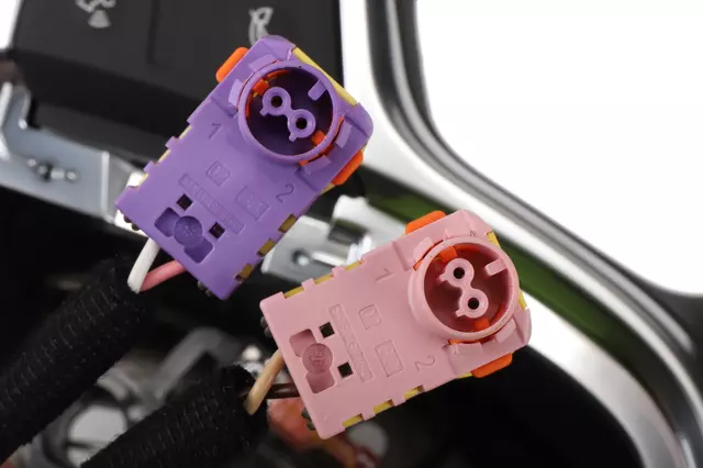 85004110 - Steering: Steering Wheel for Chevrolet: Traverse Image