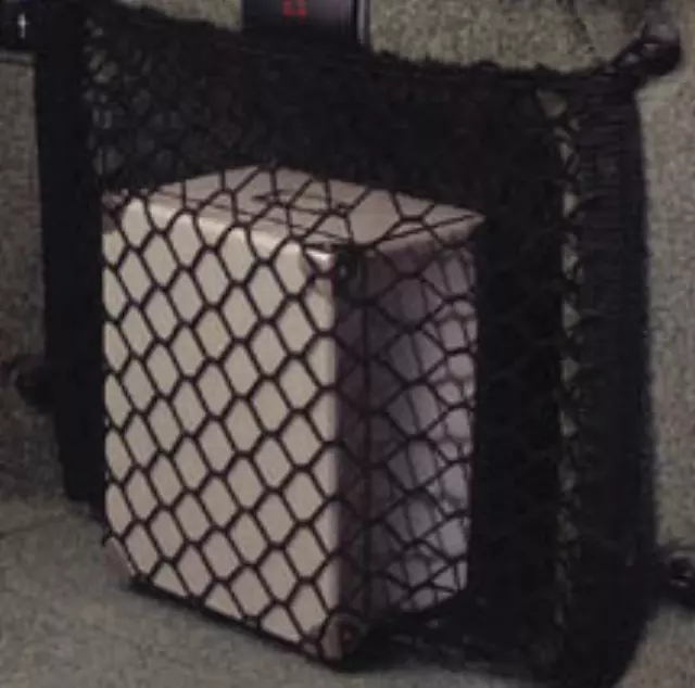 LR017770 - : Side Luggage Nets Pair for Land-Rover Image