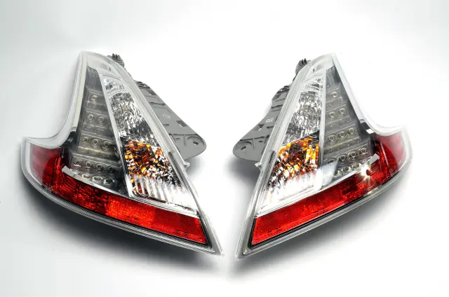 B65E01EK06 - : NISSAN 370Z Z34 CLEAR TAIL LIGHTS for Nismo Image