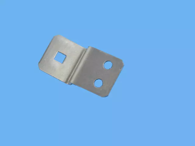 Air Duct Bracket - Alfa Romeo (68287568AA)