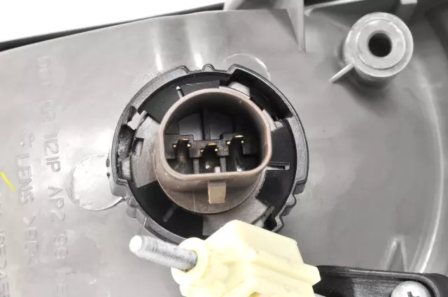 22672207 - Electrical: Headlamp Assembly for Pontiac: Grand Am Image