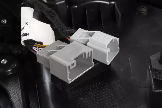 84586707 - : Door Trim Panel for Chevrolet: Corvette Image