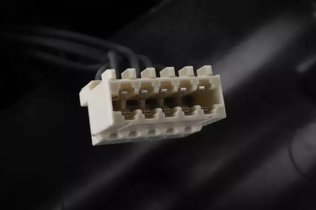 39217215 - Electrical: Headlamp Assembly for GM Image