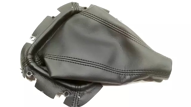 92072FC000 - : Shift Boot for Subaru: Forester, Impreza Image