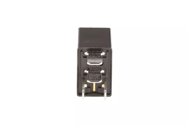 13455281 - Electrical: Relay for Buick: Envision, LaCrosse, Regal Sportback, Regal TourX | Cadillac: CT4, XT4 | Chevrolet: Cruze, Equinox, Malibu, Silverado 1500, Silverado 1500 LTD, Silverado 2500 HD, Silverado 3500 HD | GMC: Sierra 1500, Sierra 1500 Limited, Sierra 2500 HD, Sierra 3500 HD, Terrain, Yukon, Yukon XL Image
