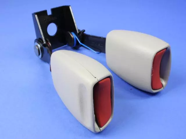 Two Buckles Seat Belt - Mopar (1EY441D1AA)