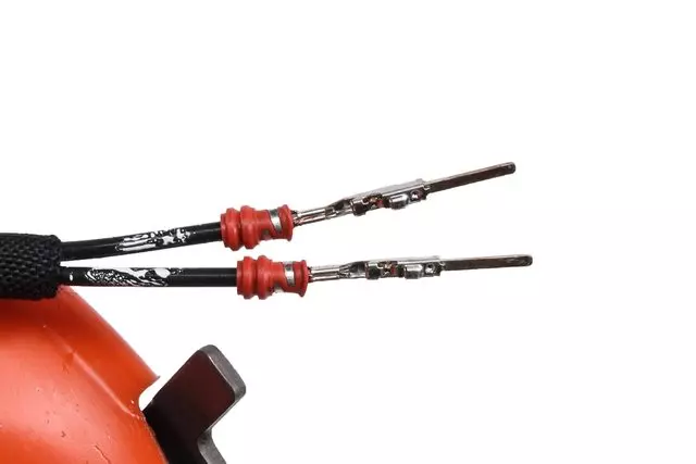 84366616 - : Electronic Locking Differential for GM Image