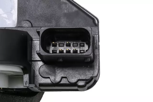 13579546 - Body: Latch for Buick: Encore | Chevrolet: Sonic, Trax Image