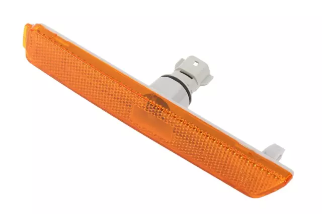 Front Driver Side Marker Lamp - GM (25754015)