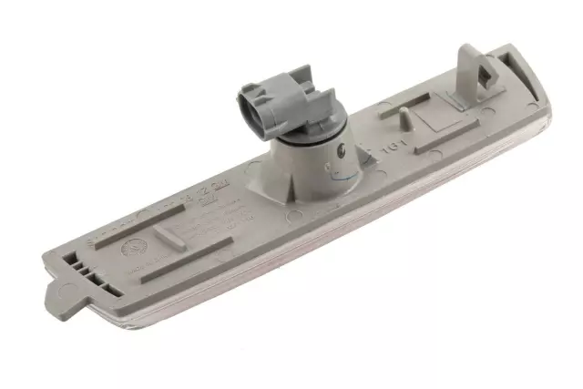 2008-2012 Chevrolet Malibu - Rear Driver Side Marker Lamp - GM (15271116)