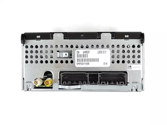 Multi Media Radio - Mopar (5091165AB)