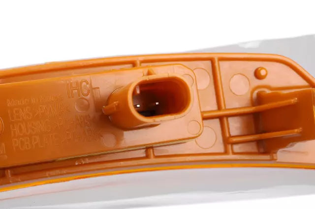 Front Passenger Side Marker Lamp - GM (42716024)