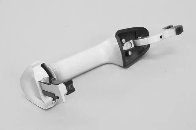 Exterior Door Handle, Right - Mopar (TY22CB6AC)