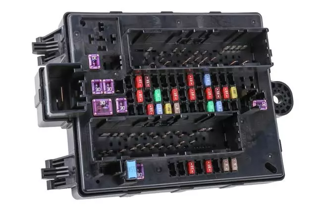 84281615 - : Body Wiring Harness Junction Block for GM Image