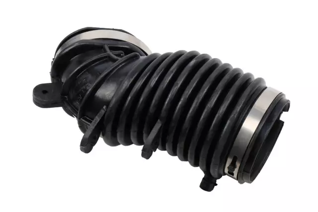 Air Cleaner Outlet Duct - GM (25173861)