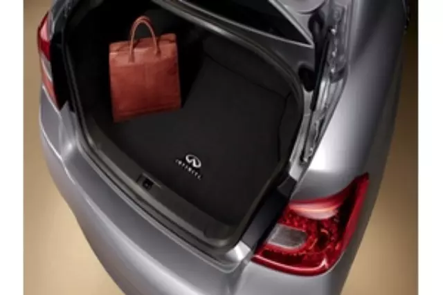 Carpeted Trunk Mat - Hybrid - Infiniti (999E3QX001)