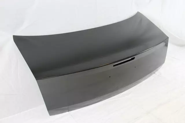 Decklid - Mopar (68040131AB)