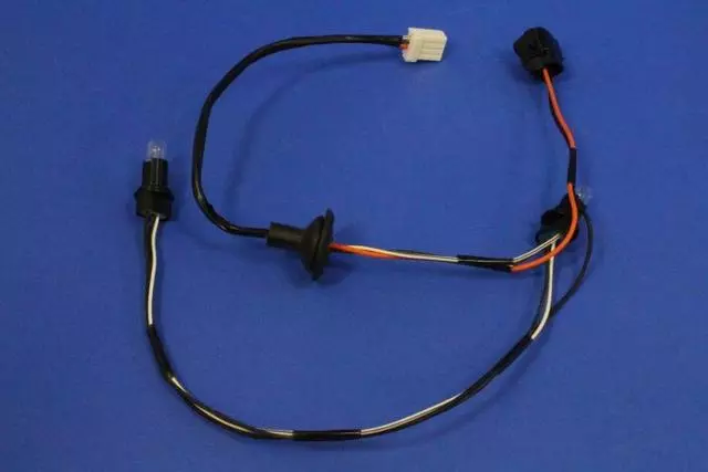 License Lamp Wiring - Mopar (5183039AA)