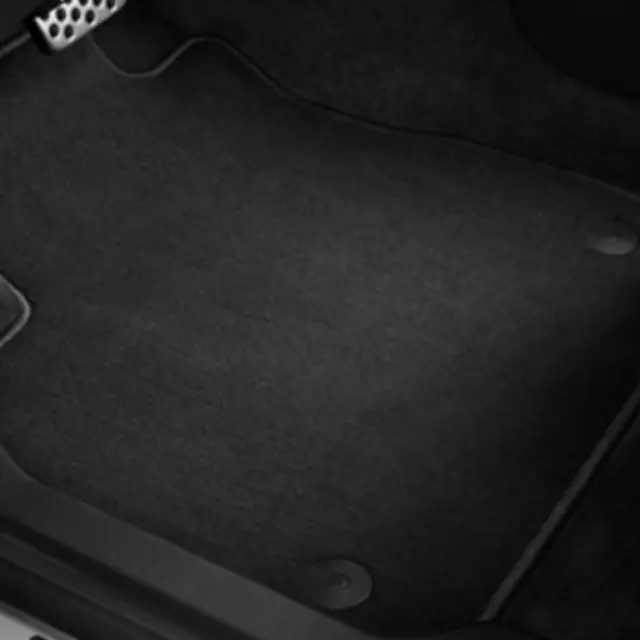 84320781 - : Floor Mats, Carpet for Chevrolet: Impala Image