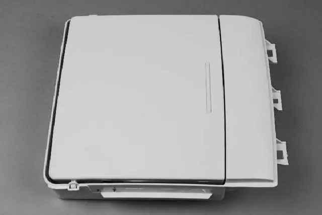 Housing - Mopar (1KL94DX9AB)