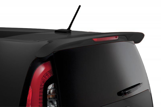 B2F34AB1009H - Exterior: Rear Lip Spoiler - Shown In Red - Latte Brown for Kia: Soul Image