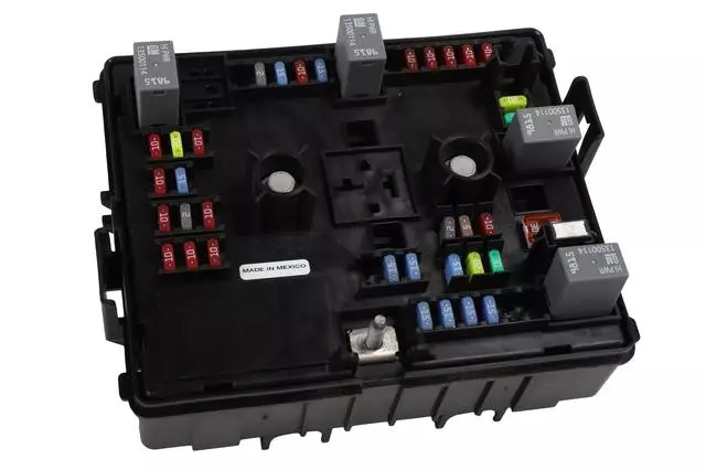 84816378 - : Body Wiring Harness Junction Block for GM Image
