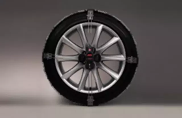 T2R6040 - Wheels: Snow Traction System for Jaguar: F-Type Image