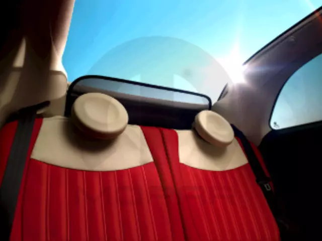 Wind Screen Kit - Mopar (82213047)