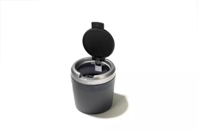 Ash/Coin Cup - Hyundai (1RH78-AP000-RY)