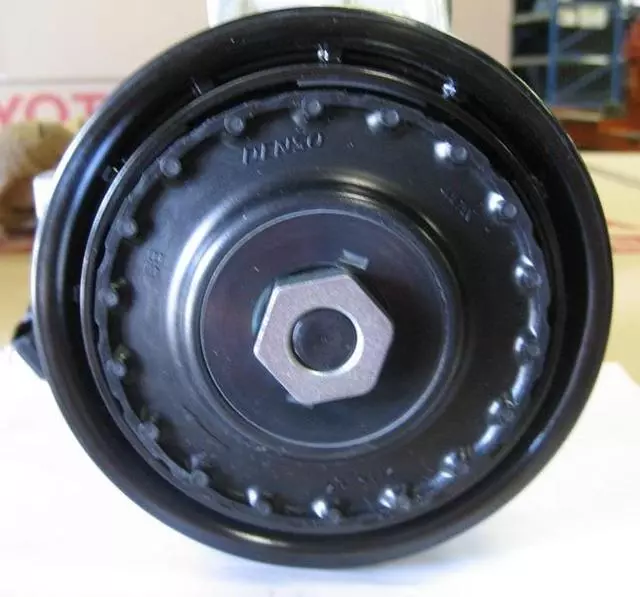 8831042334 - : A/C Compressor for Toyota Image