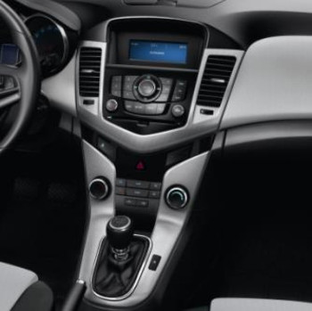 Interior Trim Kit, Optic Check Pattern - GM (96996409)