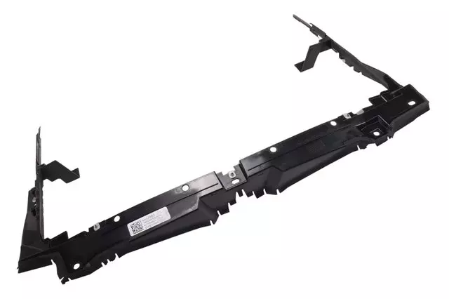 Front Upper Radiator Air Baffle - GM (84147803)