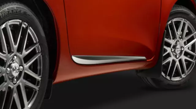 PT38574110 - Body: Lower Molding for Scion: iQ Image