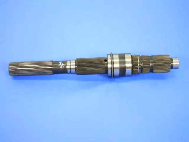 Transfer Case Mainshaft - Mopar (5015849AA)