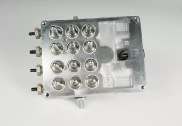 89060233 - Electrical: Control Valve for Cadillac: CTS, SRX, STS Image