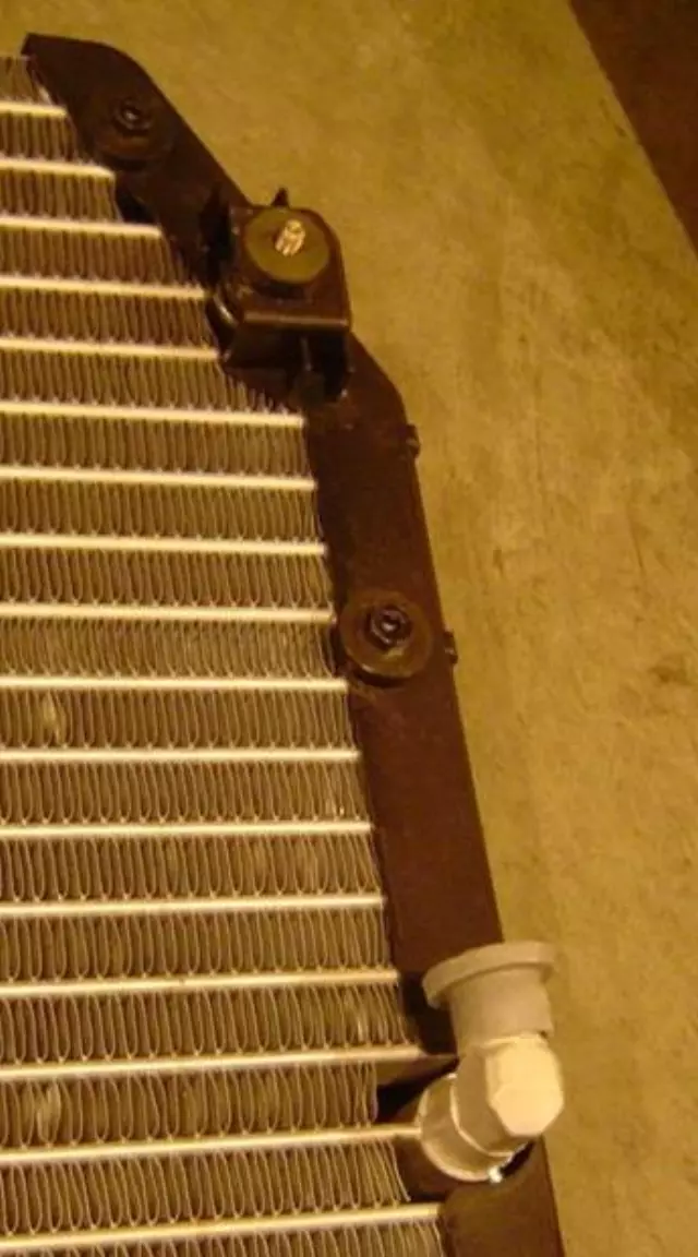 8846006061 - HVAC: Condenser for Toyota: Camry Image