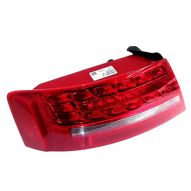 8T0945095E - : Tail Lamp Assembly for Audi: A5, A5 Quattro, S5 Image