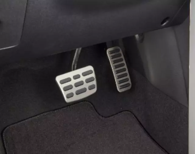 L0F05AKA00 - Interior: Sport Pedals - Automatic Transmission for Hyundai: Sonata Image