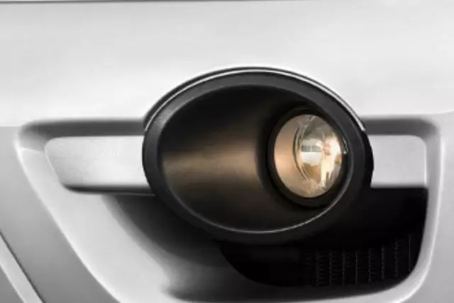 MZ313744 - : Fog Lights, Endeavor, Halogen for Mitsubishi: Endeavor Image